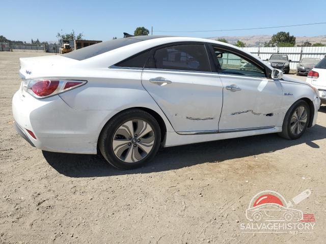 KMHEC4A42EA107165 2014 HYUNDAI SONATA photo no. 3