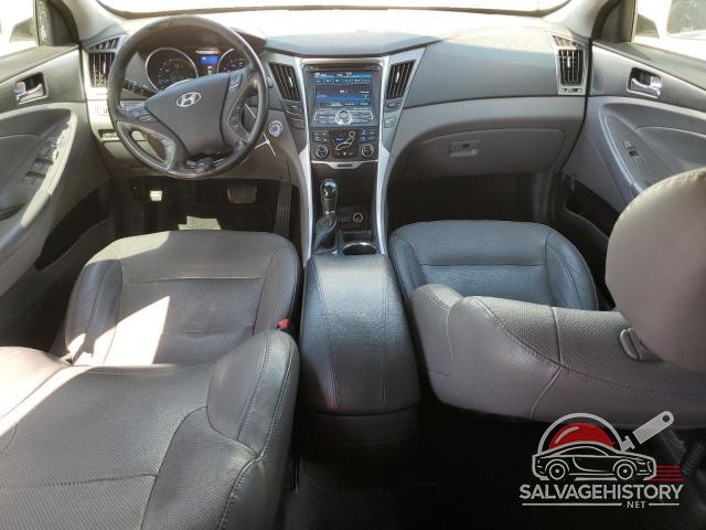 KMHEC4A42EA107165 2014 HYUNDAI SONATA photo no. 8
