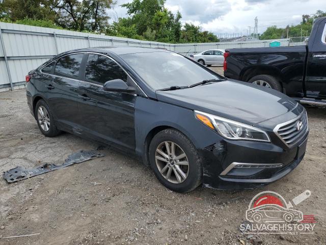 5NPE24AF0FH223323 2015 HYUNDAI SONATA photo no. 4
