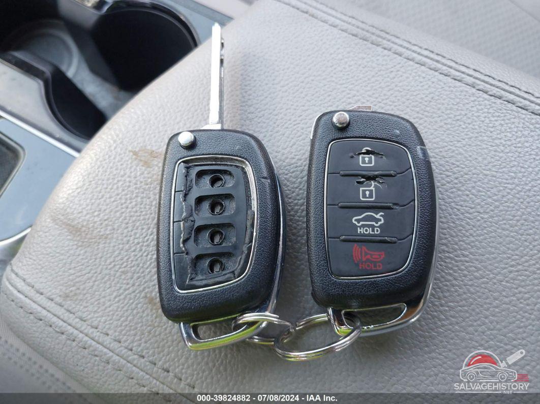 5NPE24AF5FH229330 2015 HYUNDAI SONATA photo no. 11