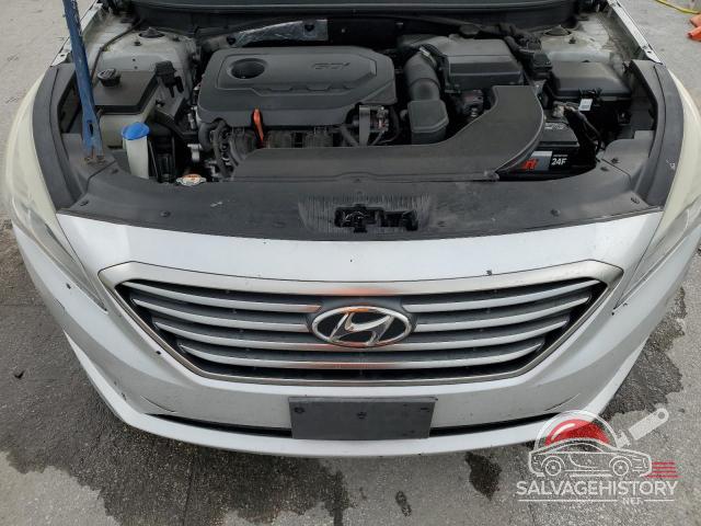 5NPE24AF8FH104080 2015 HYUNDAI SONATA photo no. 11