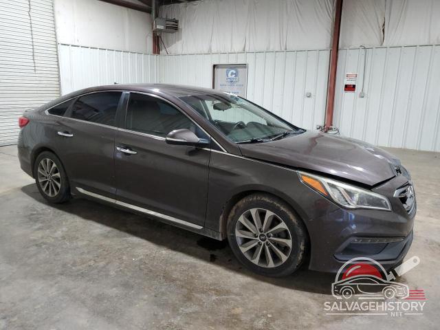 5NPE34AF8FH244532 2015 HYUNDAI SONATA photo no. 4