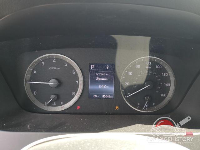 5NPE34AFXFH049614 2015 HYUNDAI SONATA photo no. 9