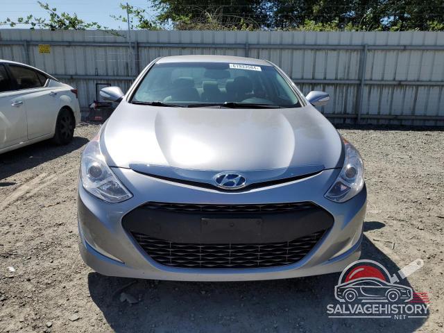 KMHEC4A40FA134849 2015 HYUNDAI SONATA photo no. 5