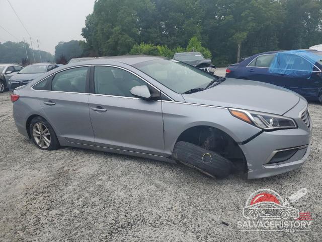 5NPE24AF4GH393282 2016 HYUNDAI SONATA photo no. 4