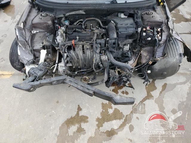 5NPE24AF7GH375990 2016 HYUNDAI SONATA photo no. 11
