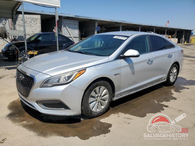 KMHE24L18GA011842 2016 HYUNDAI SONATA photo no. 18
