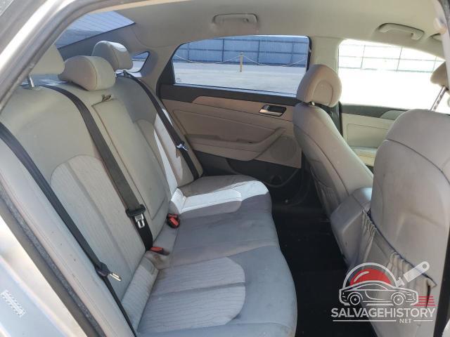KMHE24L18GA011842 2016 HYUNDAI SONATA photo no. 10