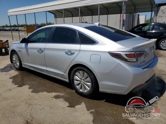 KMHE24L18GA011842 2016 HYUNDAI SONATA photo no. 2