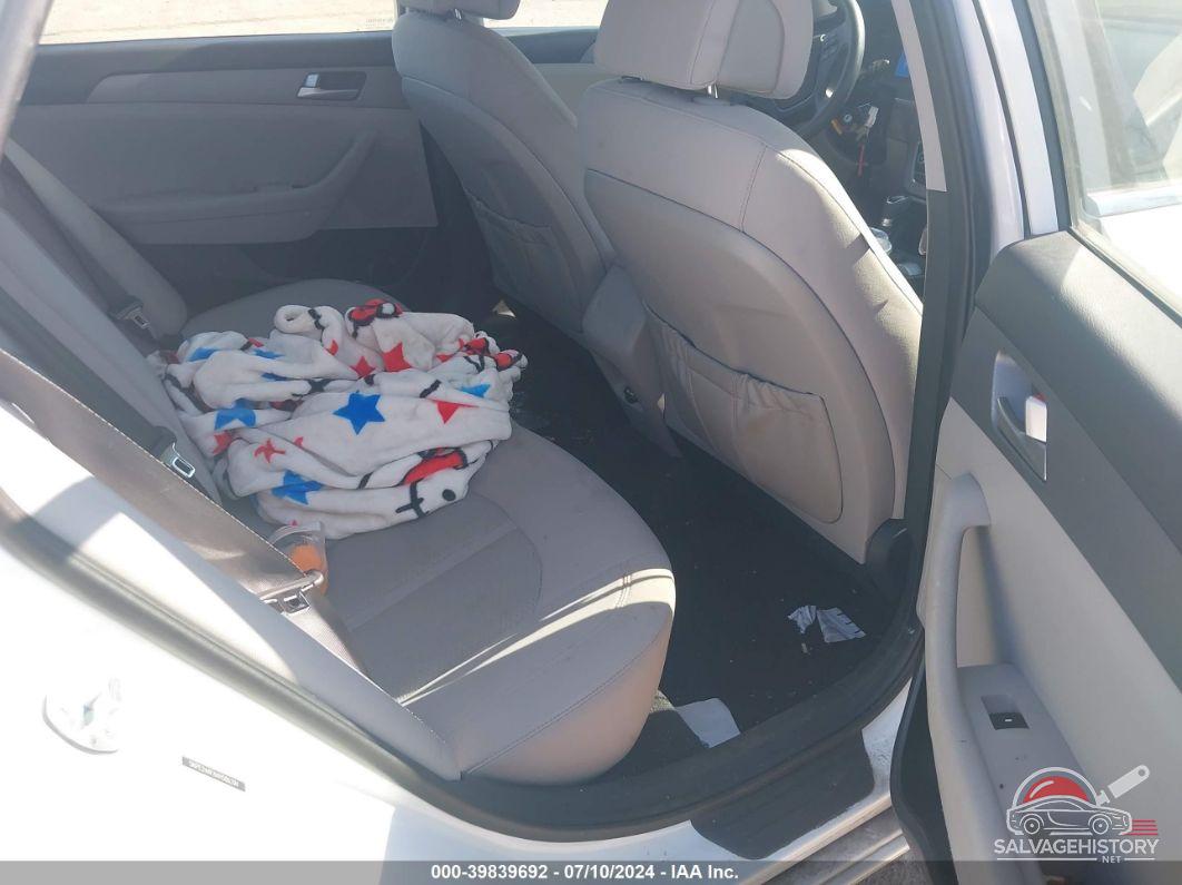 5NPE24AFXHH586294 2017 HYUNDAI SONATA photo no. 8