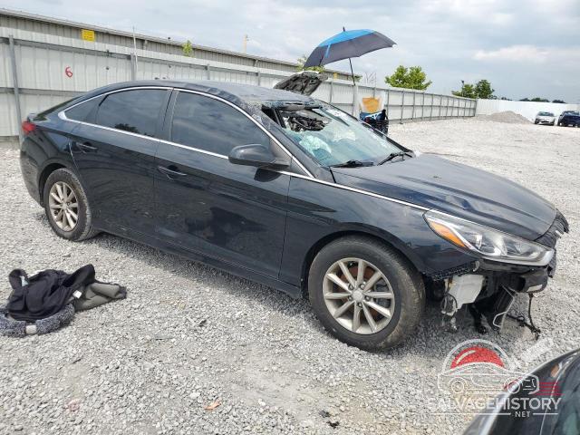 5NPE24AF3JH693127 2018 HYUNDAI SONATA photo no. 4
