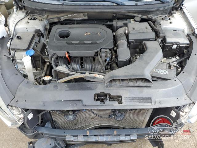 5NPE24AFXJH627397 2018 HYUNDAI SONATA photo no. 11