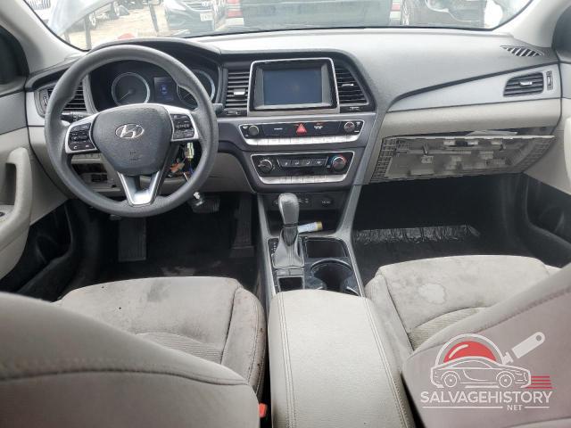 5NPE24AF4KH773019 2019 HYUNDAI SONATA photo no. 8