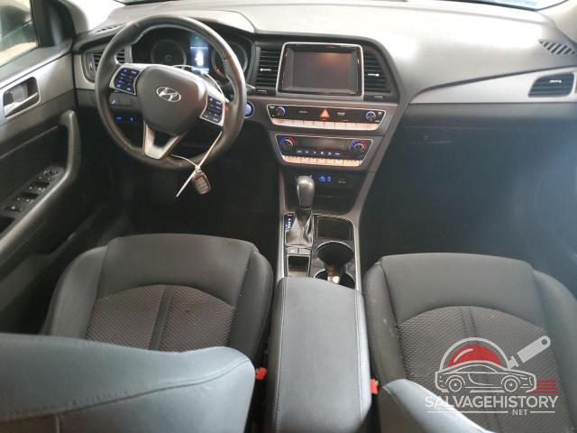 5NPE34AF4KH785779 2019 HYUNDAI SONATA photo no. 8