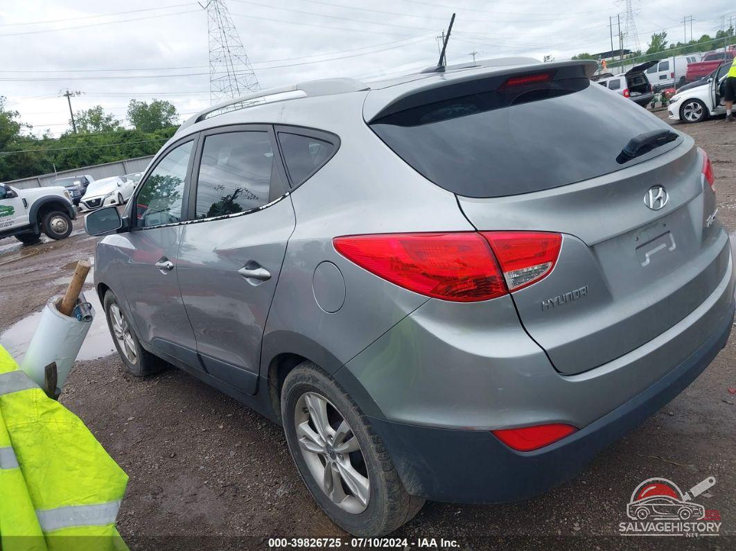 KM8JU3AC2AU015995 2010 HYUNDAI TUCSON photo no. 3