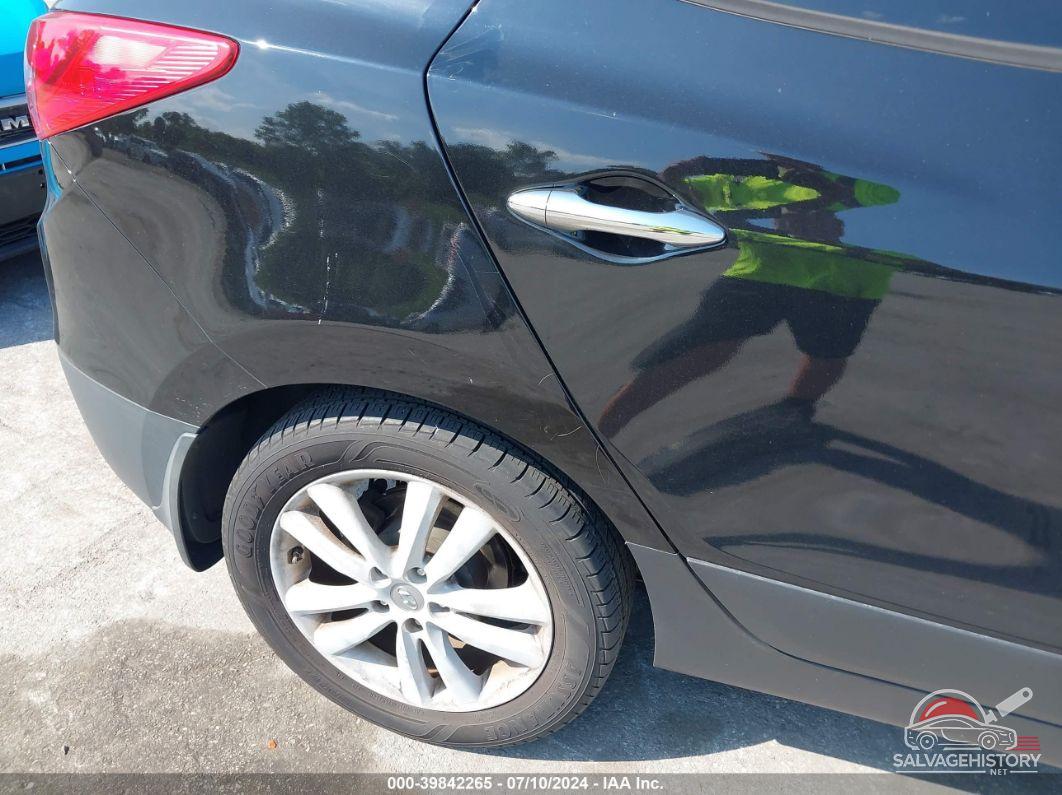 KM8JUCAC0CU381649 2012 HYUNDAI TUCSON photo no. 6