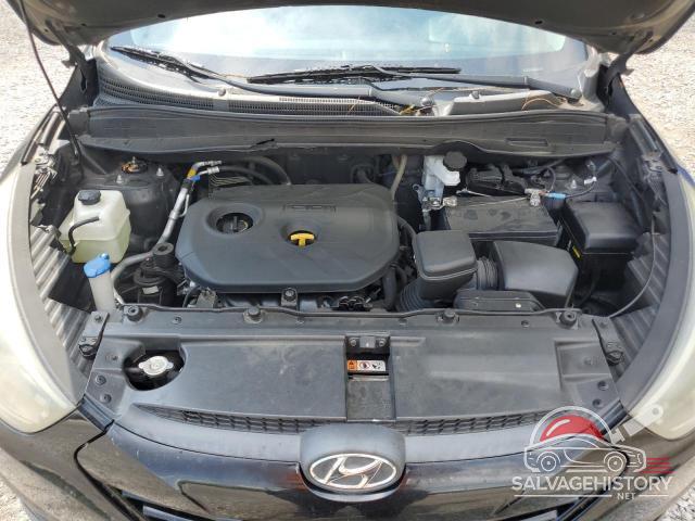 KM8JT3AFXFU982648 2015 HYUNDAI TUCSON photo no. 11