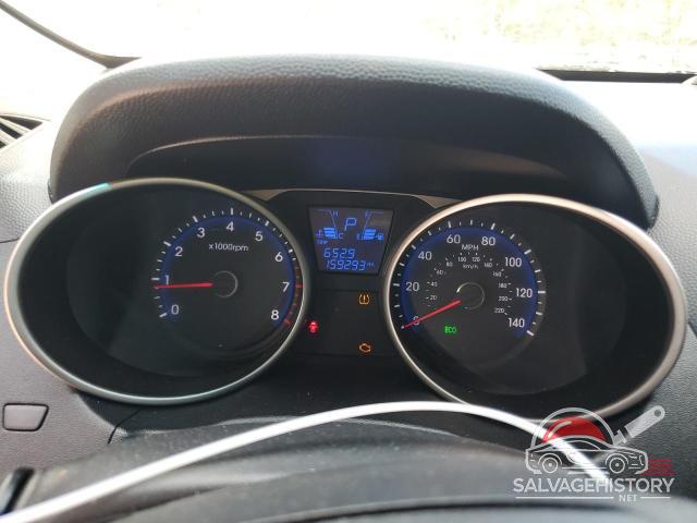 KM8JT3AFXFU982648 2015 HYUNDAI TUCSON photo no. 9