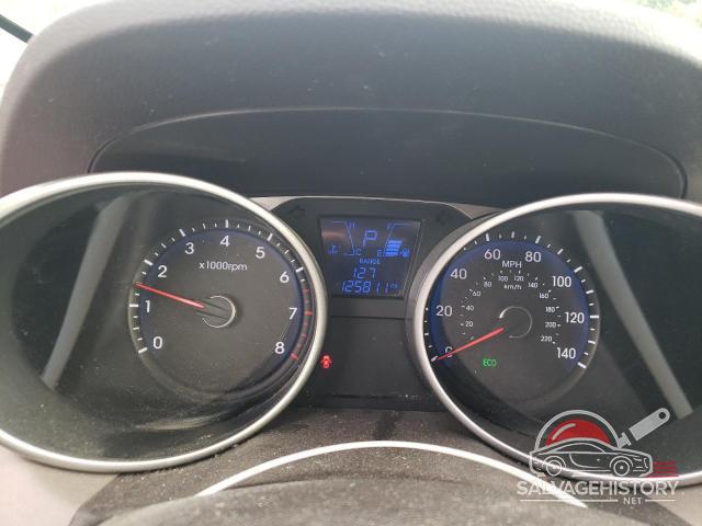 KM8JTCAF7FU022896 2015 HYUNDAI TUCSON photo no. 9