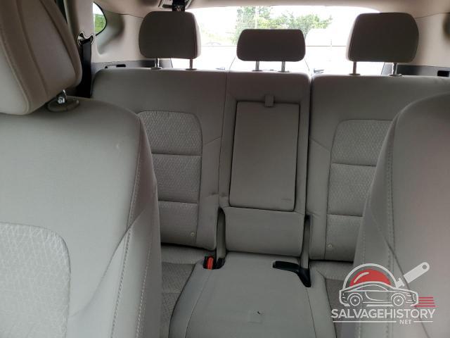 KM8J3CA20GU024035 2016 HYUNDAI TUCSON photo no. 10