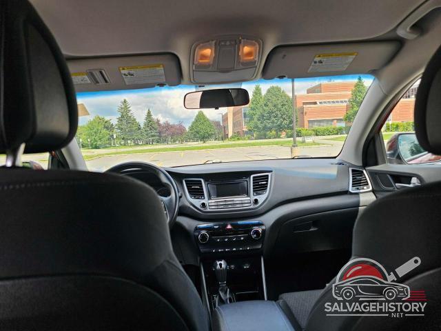 KM8J3CA48GU211735 2016 HYUNDAI TUCSON photo no. 9