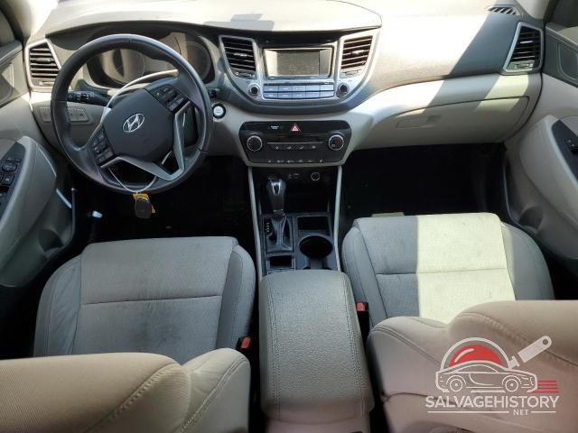 KM8J33A2XHU322626 2017 HYUNDAI TUCSON photo no. 8