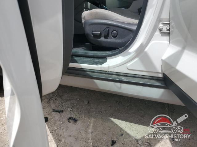 KM8J33A44HU449454 2017 HYUNDAI TUCSON photo no. 13