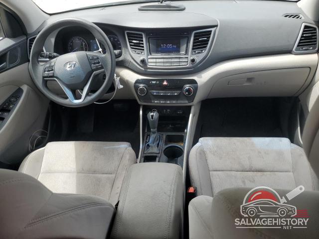 KM8J33A44HU449454 2017 HYUNDAI TUCSON photo no. 8