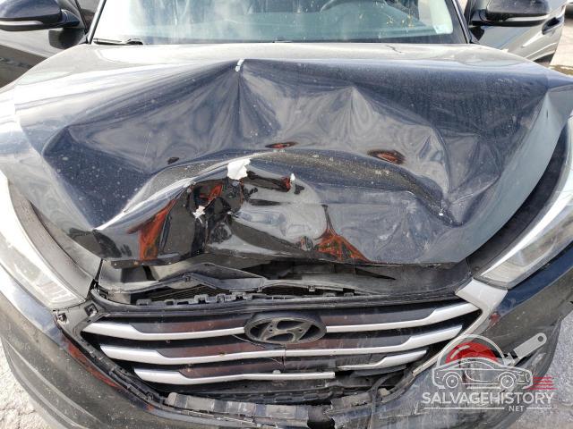KM8J33A46HU476672 2017 HYUNDAI TUCSON photo no. 12