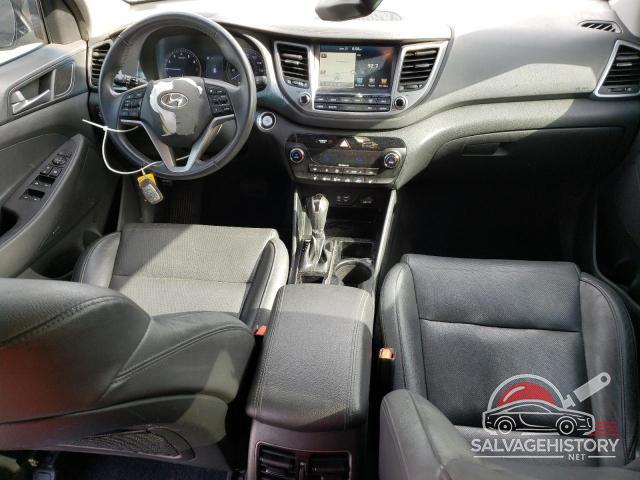KM8J33A46HU476672 2017 HYUNDAI TUCSON photo no. 8