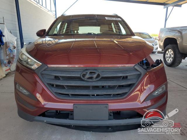 KM8J33A49HU482028 2017 HYUNDAI TUCSON photo no. 5