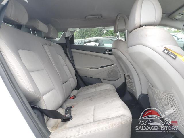 KM8J33A46JU746859 2018 HYUNDAI TUCSON photo no. 11