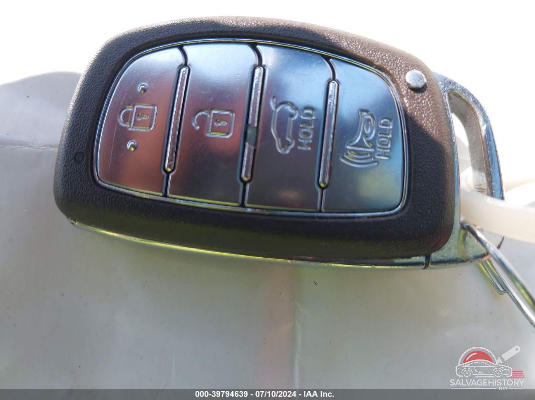 KM8J33A46JU819678 2018 HYUNDAI TUCSON photo no. 11