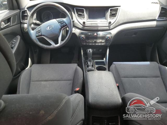 KM8J3CA22JU683449 2018 HYUNDAI TUCSON photo no. 8