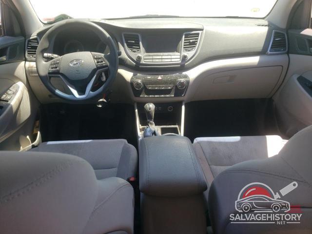 KM8J3CA43JU747189 2018 HYUNDAI TUCSON photo no. 8