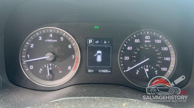 KM8J3CA44JU783201 2018 HYUNDAI TUCSON photo no. 8
