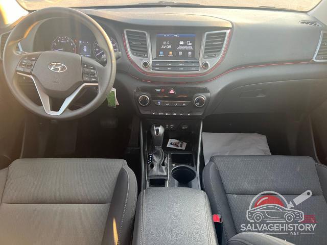 KM8J3CA44JU783201 2018 HYUNDAI TUCSON photo no. 9