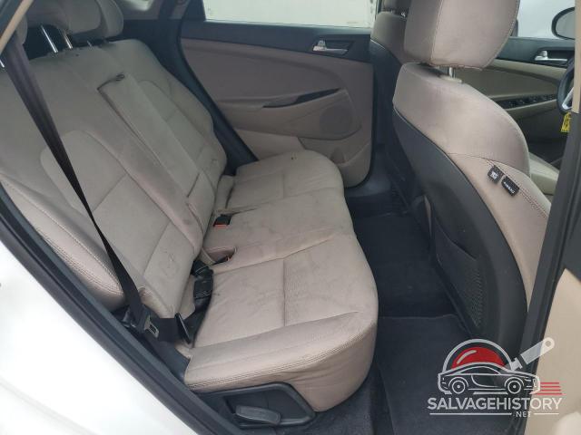 KM8J33A47KU915756 2019 HYUNDAI TUCSON photo no. 10
