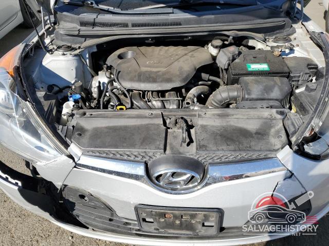 KMHTC6AD1CU042629 2012 HYUNDAI VELOSTER photo no. 11