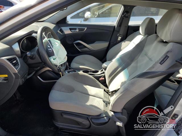 KMHTC6AD1CU042629 2012 HYUNDAI VELOSTER photo no. 7