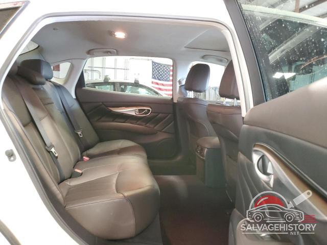 JN1AY1PR5FM180300 2015 INFINITI Q70 photo no. 10