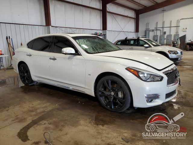 JN1AY1PR5FM180300 2015 INFINITI Q70 photo no. 4