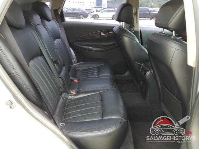 JN1BJ0RR8HM400306 2017 INFINITI QX50 photo no. 11