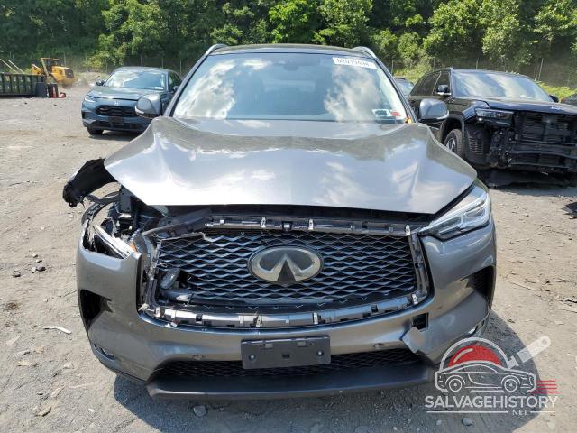 3PCAJ5M39KF121052 2019 INFINITI QX50 photo no. 5