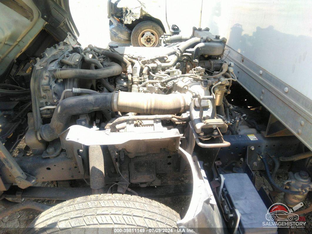 JALC4W167H7000053 2017 ISUZU NPR HD DSL REG AT photo no. 9