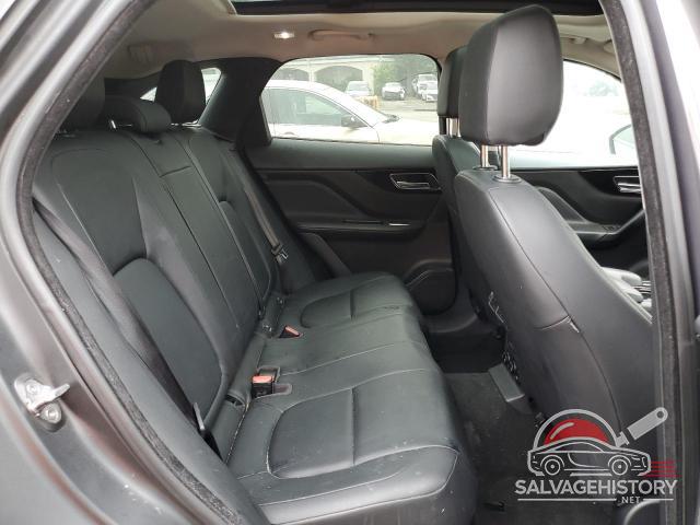 SADCJ2BN9HA091956 2017 JAGUAR F-PACE photo no. 11