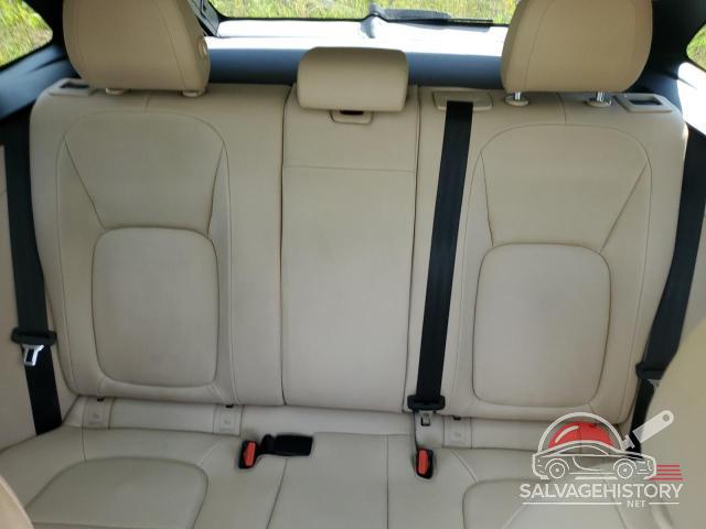 SADCJ2BVXHA883890 2017 JAGUAR F-PACE photo no. 10