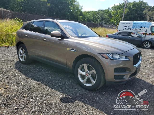 SADCJ2BVXHA883890 2017 JAGUAR F-PACE photo no. 4