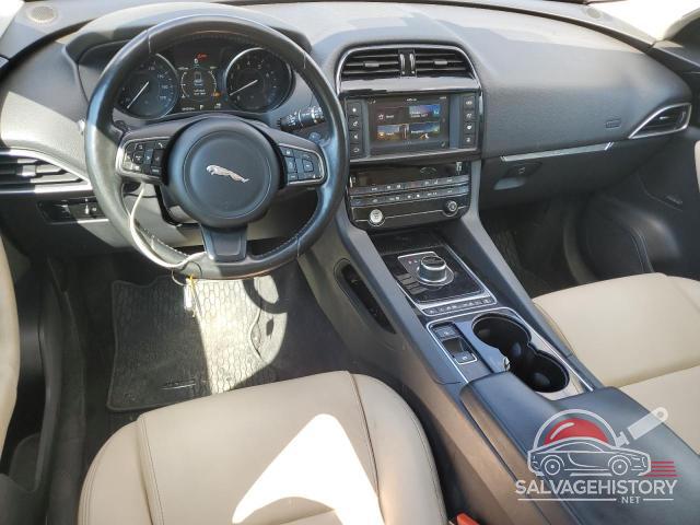 SADCJ2BVXHA883890 2017 JAGUAR F-PACE photo no. 8