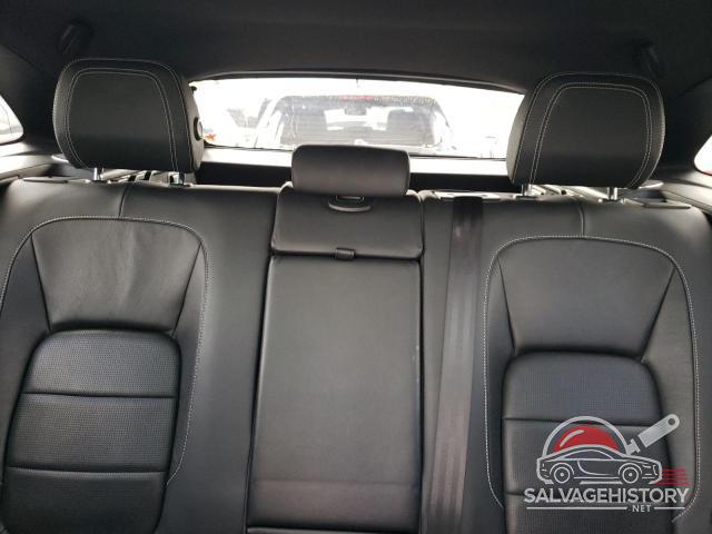 SADCL2BV4HA896645 2017 JAGUAR F-PACE photo no. 10